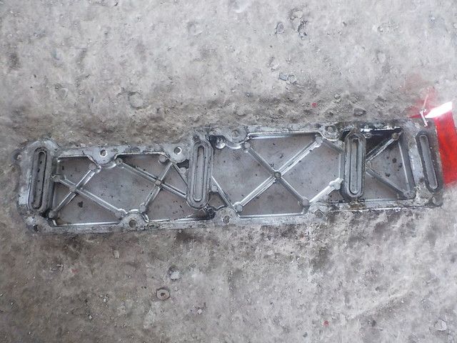 1543486 VOLVO Крышка двигателя, № XF83175, фото 3