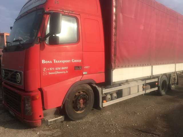Volvo FH 2001-2005, 2003 года, автомобиль в разборе