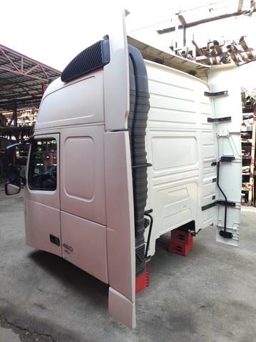 VOLVO Кабина, Globetrotter XL, № XF377153, фото 3