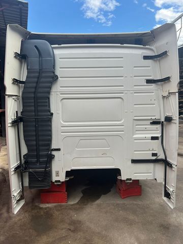 VOLVO Кабина, Globetrotter XL, № XF377153, фото 4