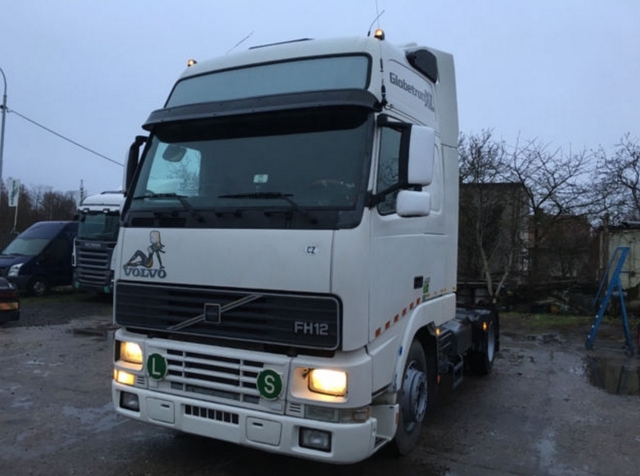 Volvo FH 1999-2001, 2000 года, автомобиль в разборе