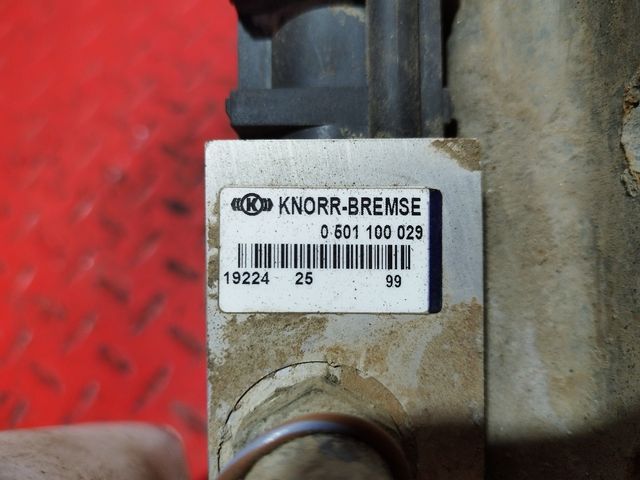 3944717 VOLVO Кран ECAS, № XF381718, фото 5