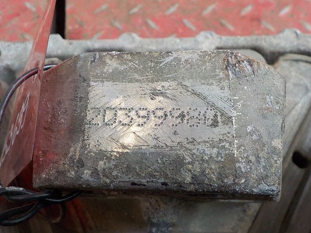 20399980 VOLVO Подушка двигателя, № XF253699, фото 4