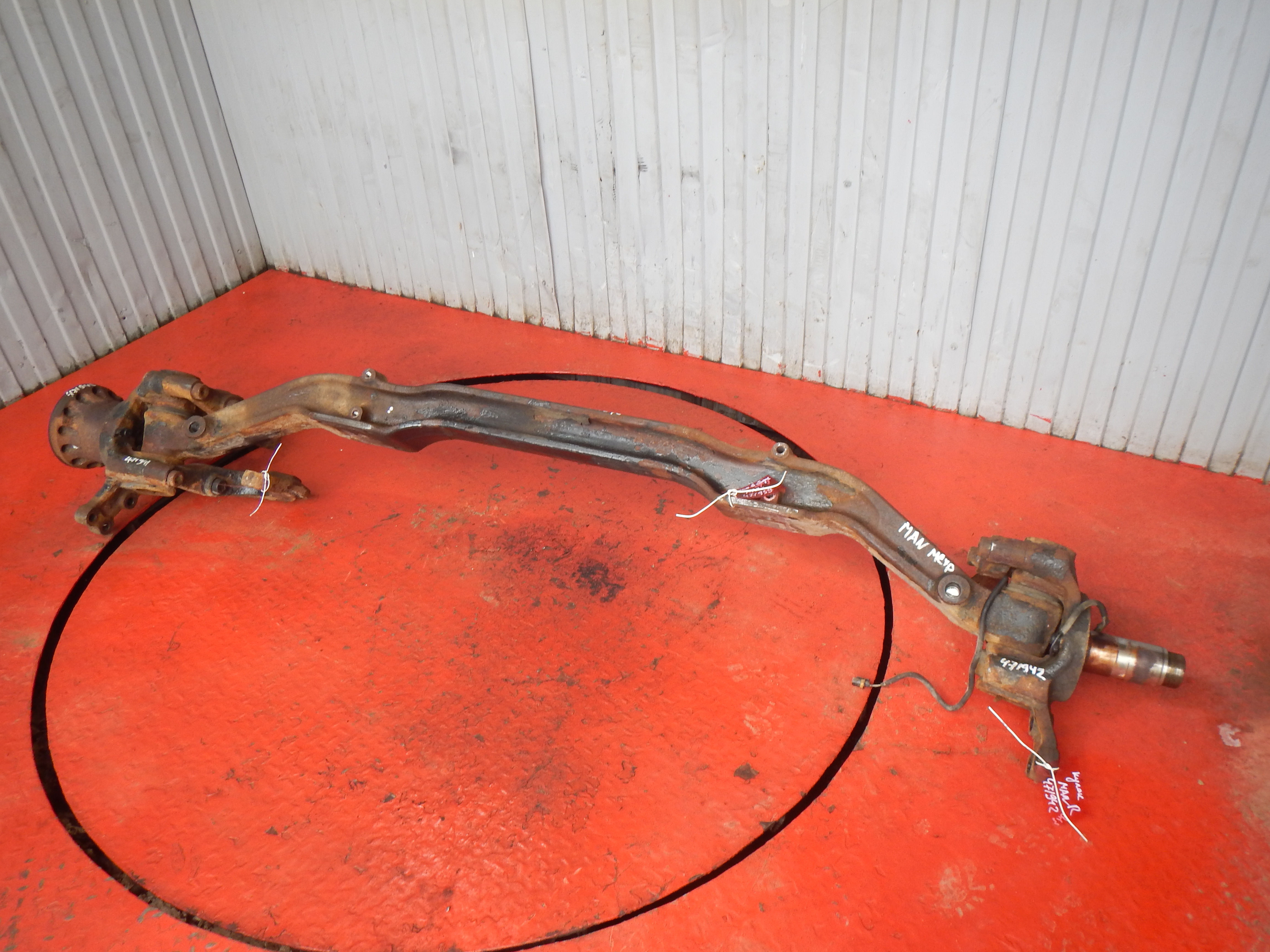 81441013150 MAN Балка передняя, № XF471940, фото 2