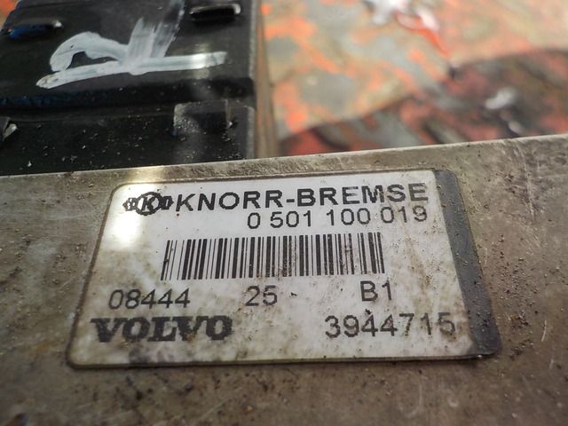 3944715 VOLVO Кран ECAS, № XF103073, фото 4