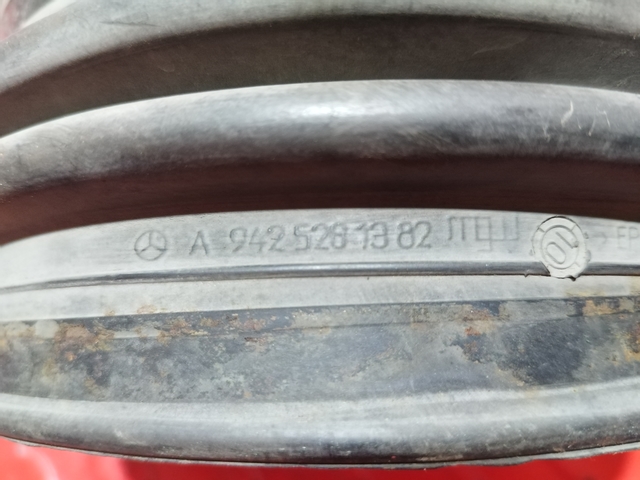 9425281382 MERCEDES Гофра воздуховода, № XF363857, фото 3