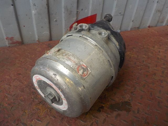 0194200218 MERCEDES Энергоаккумулятор, № XF138395, фото 2