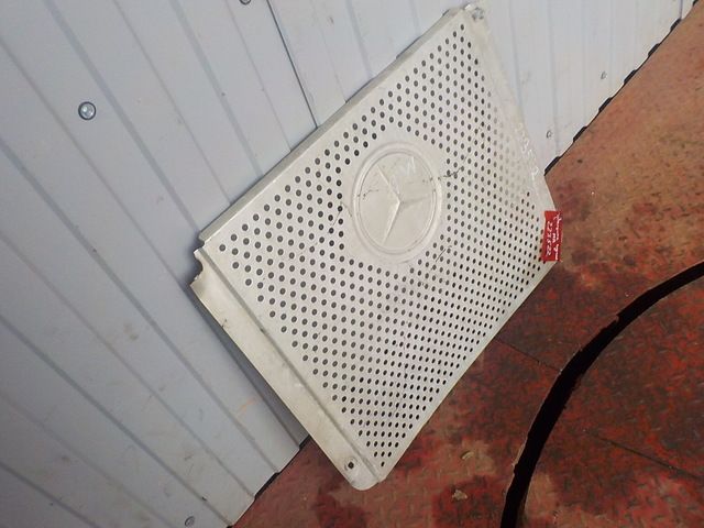 9304900230 MERCEDES Защита глушителя, № XF223522, фото 2