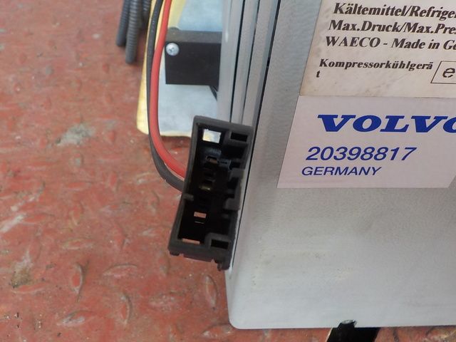 20398817 VOLVO Холодильник, № XF119763, фото 7