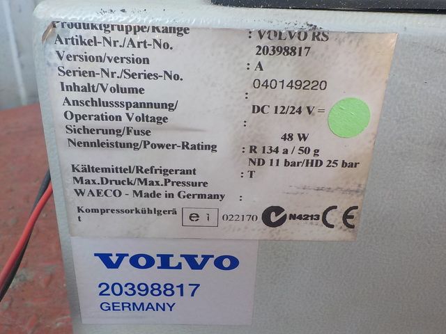 20398817 VOLVO Холодильник, № XF119763, фото 8