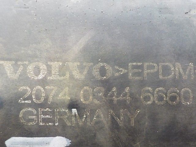1665940 VOLVO Патрубок водяной, № XF143494, фото 4