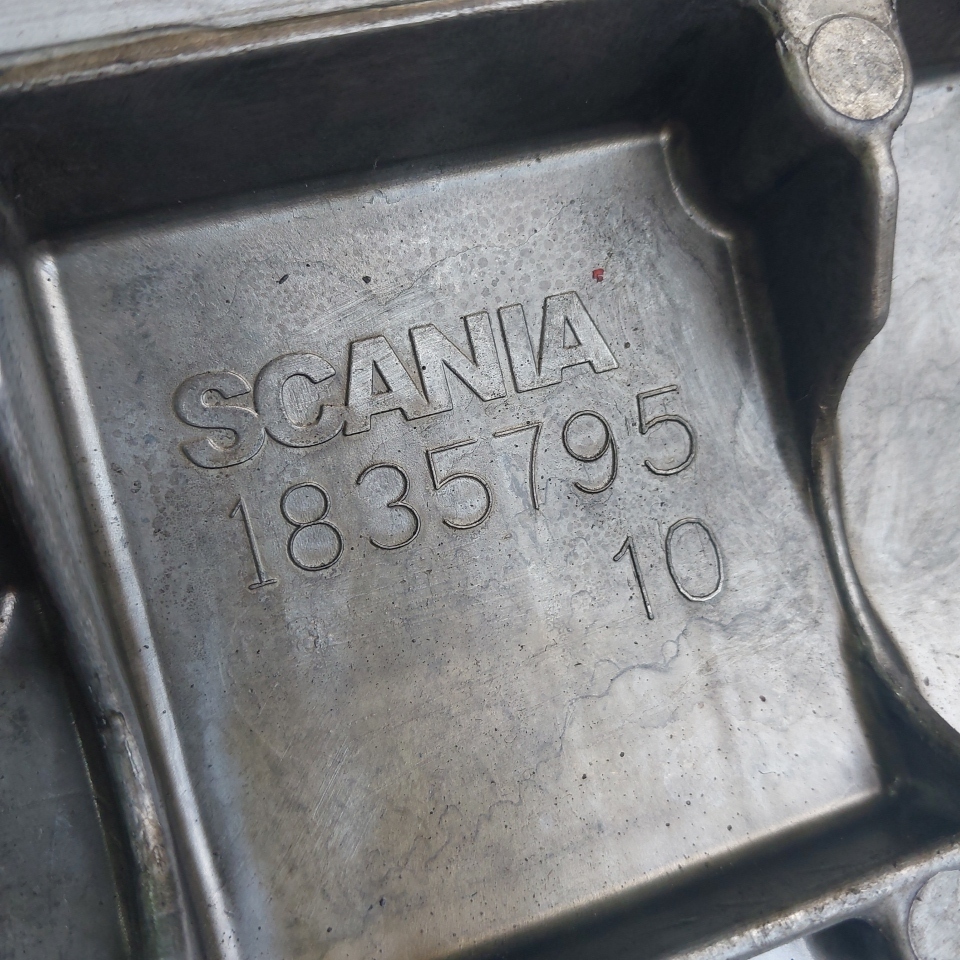 1835795 SCANIA Крышка двигателя, № XF466000, фото 5