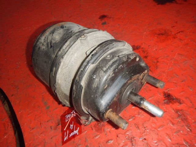 20522030 VOLVO Энергоаккумулятор, № XF390682, фото 1