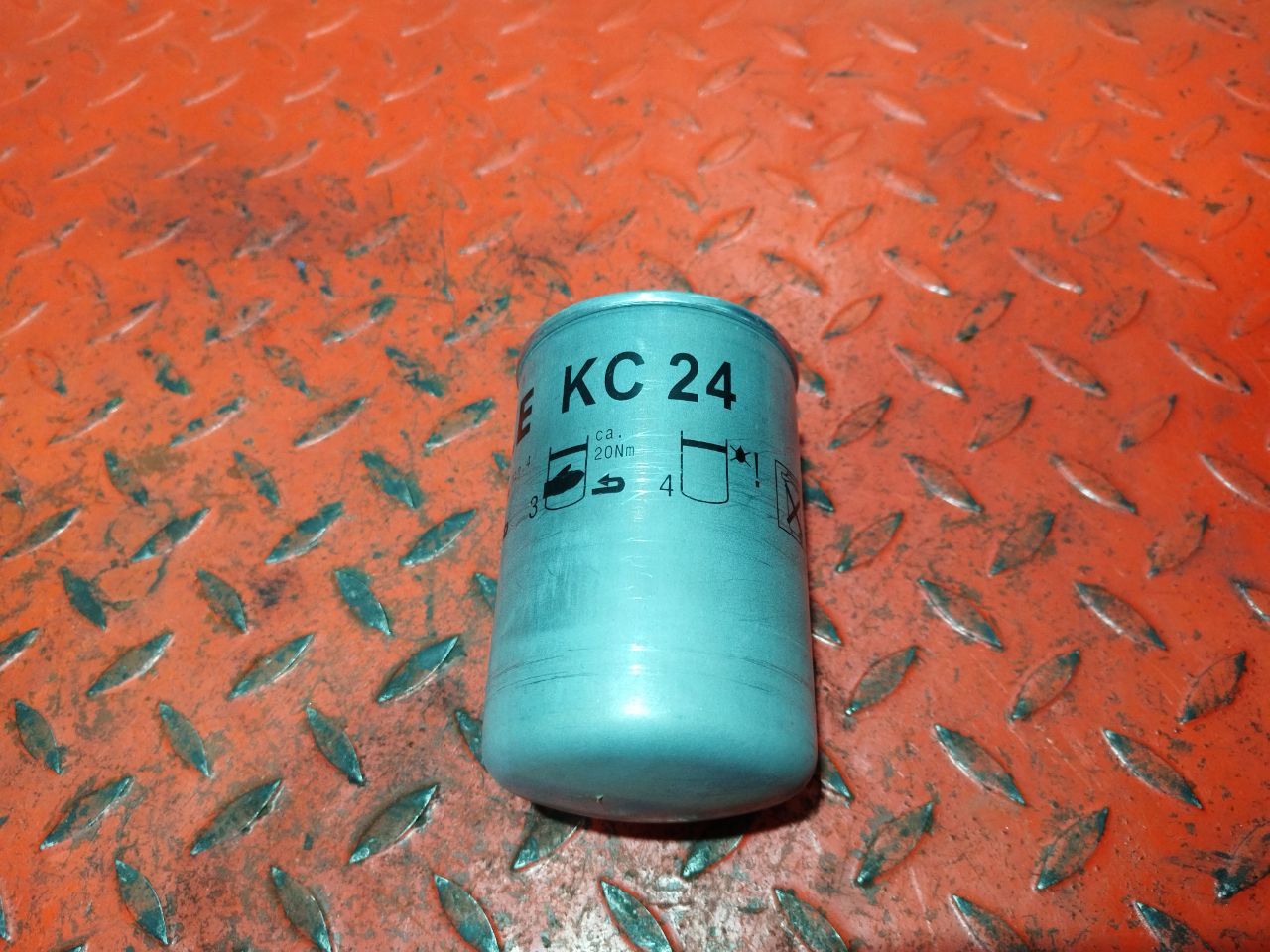 KC24 KNECHT Фильтр топливный, фото 3