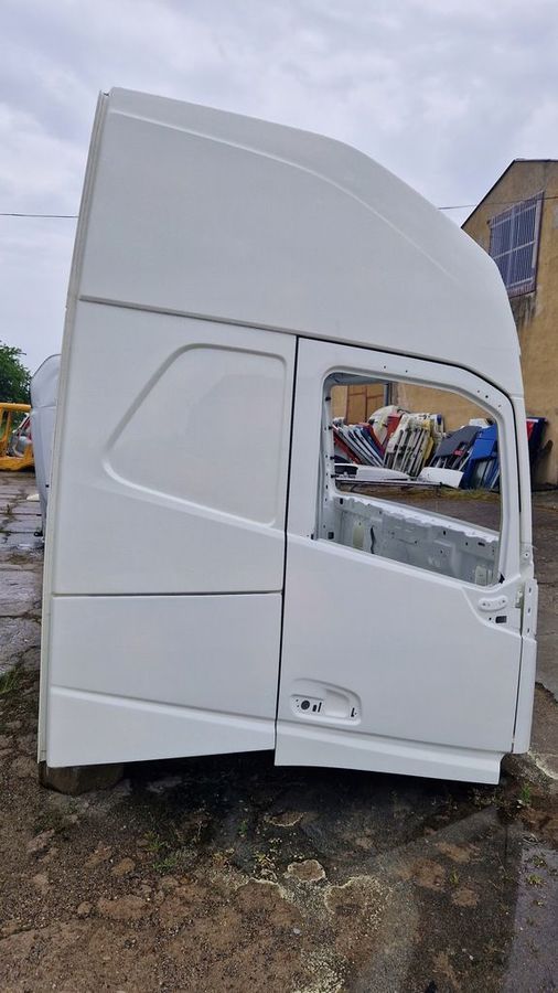 VOLVO Каркас кабины, № XF411615, фото 5