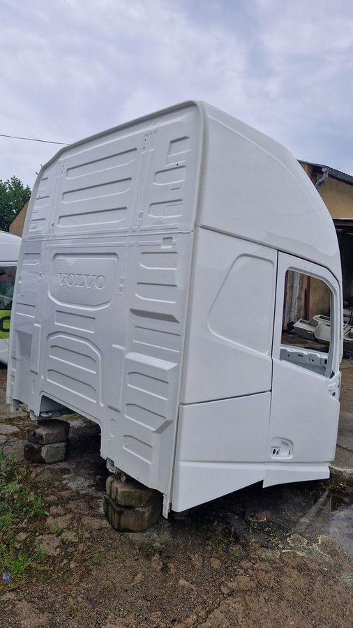 VOLVO Каркас кабины, № XF411615, фото 4