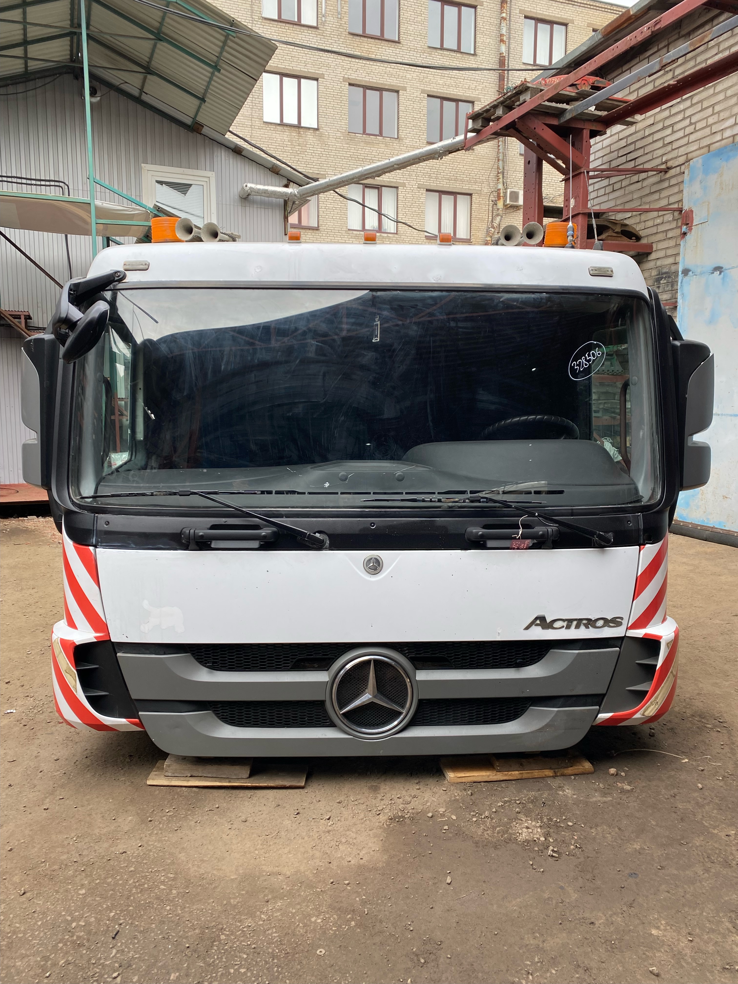 MERCEDES Кабина, Стандартная M, № XF328506, фото 8