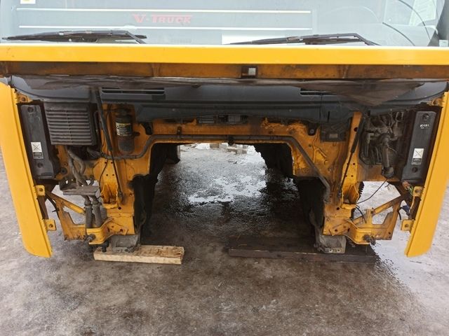VOLVO Кабина, Globetrotter XL, № XF315688, фото 9