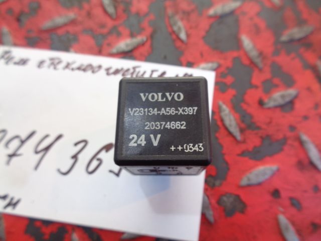 20374662 VOLVO Реле стеклоочистителя, № XF274369, фото 3