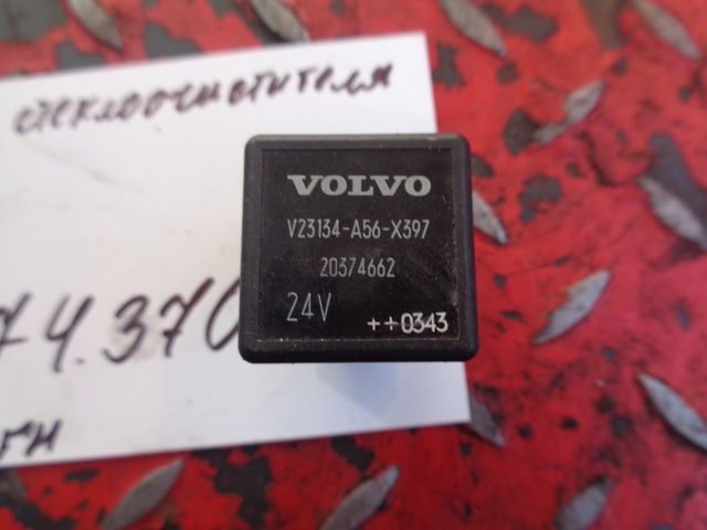 20374662 VOLVO Реле стеклоочистителя, № XF274370, фото 3