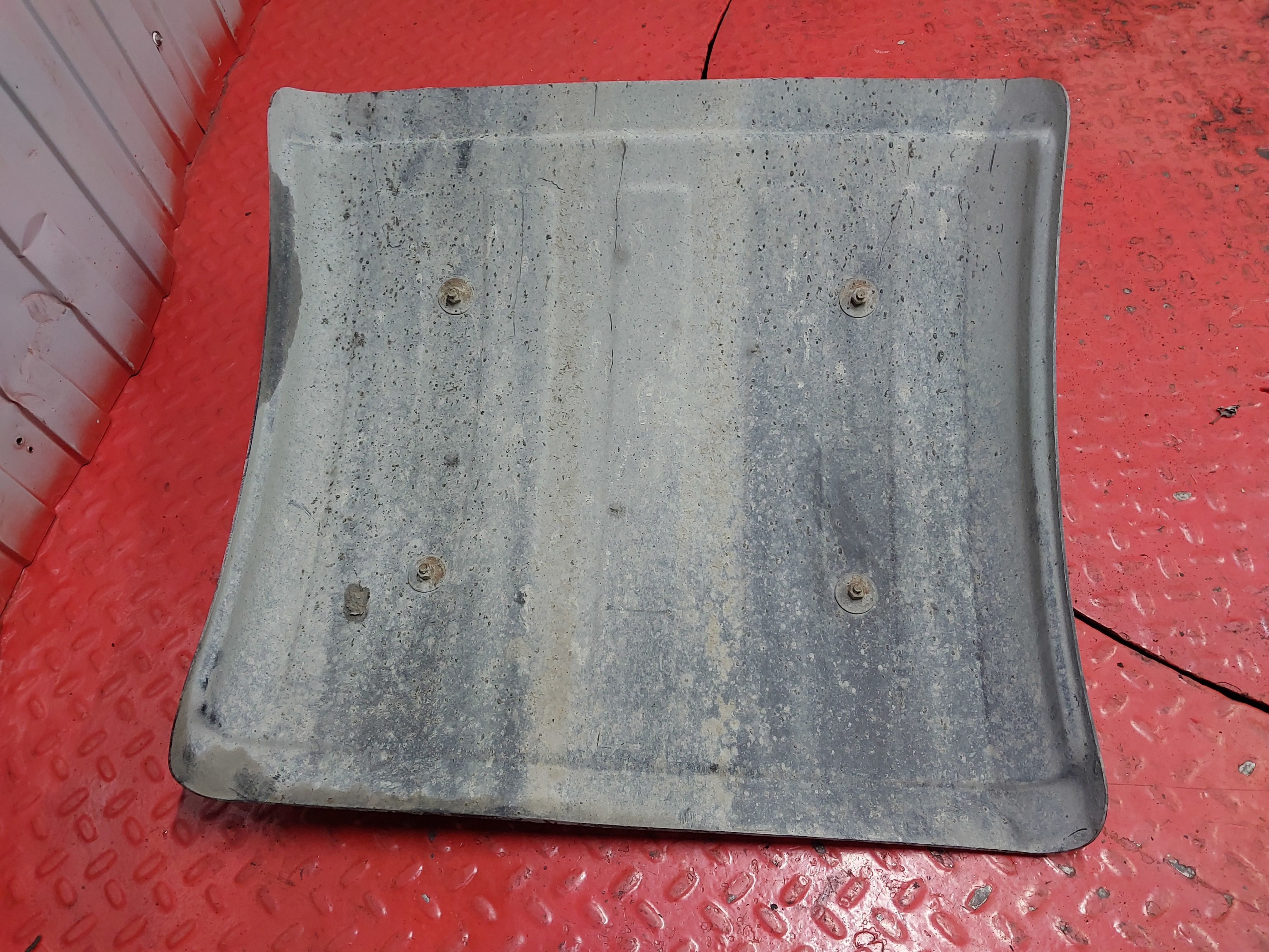 81664106694 MAN Крыло заднее, № XF438059, фото 3