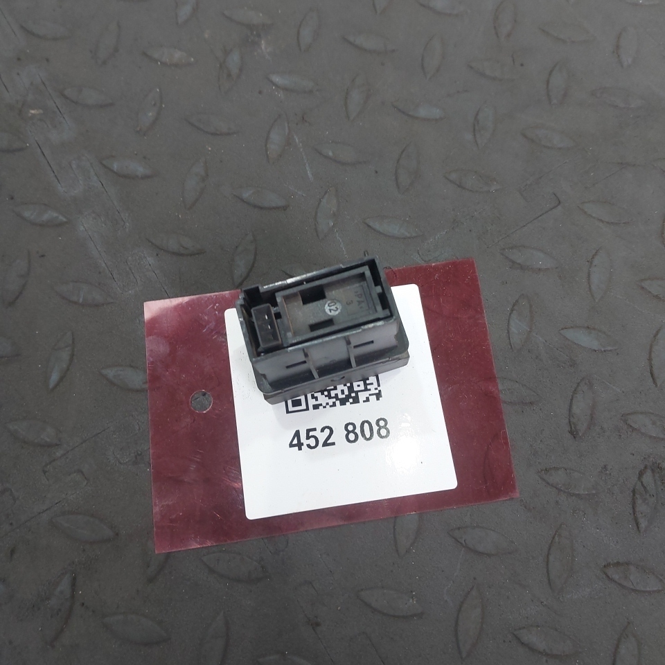0125456207 MERCEDES Кнопка, № XF452808, фото 4