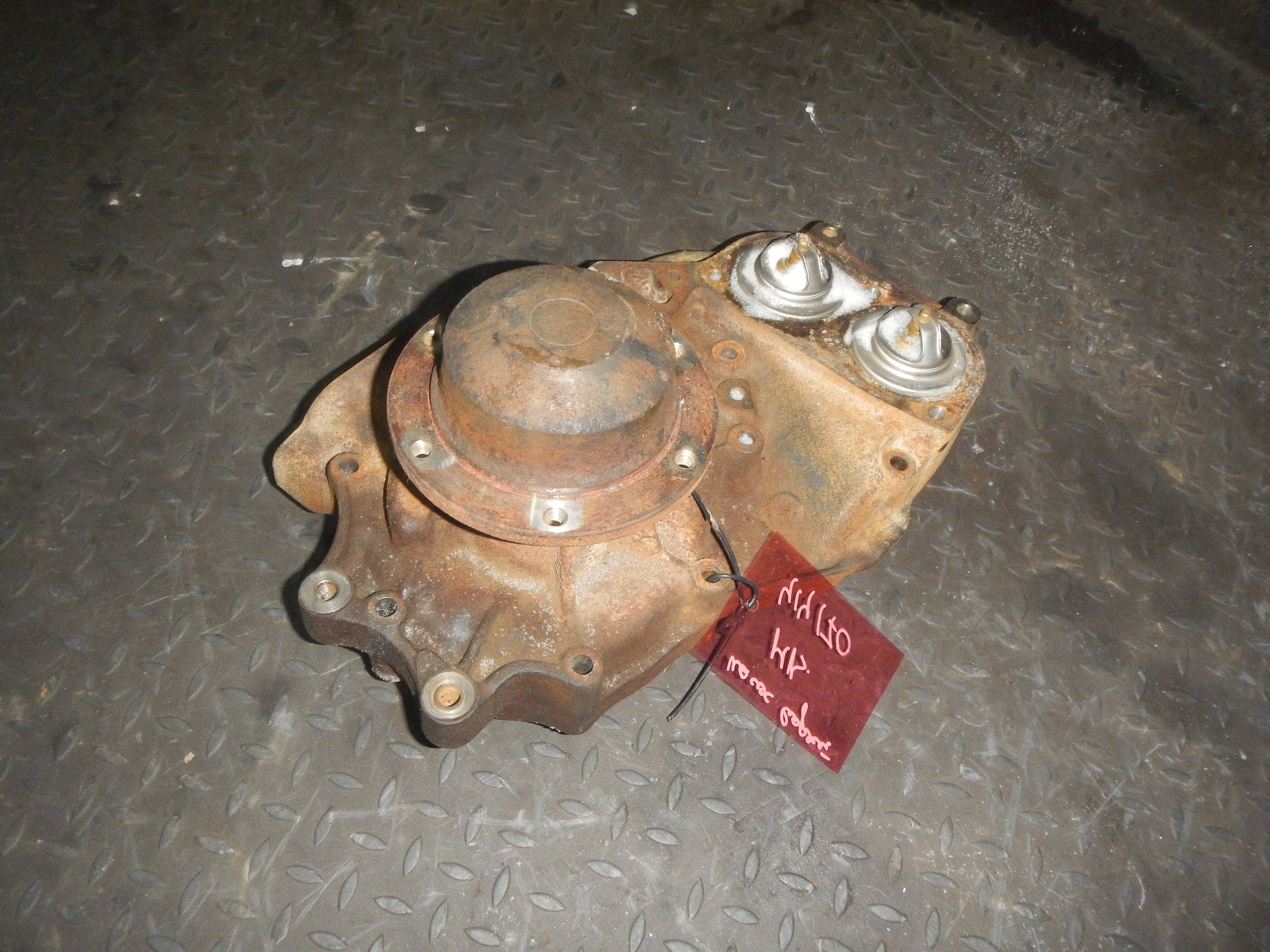 5422002001 MERCEDES Насос водяной, № XF414170, фото 1