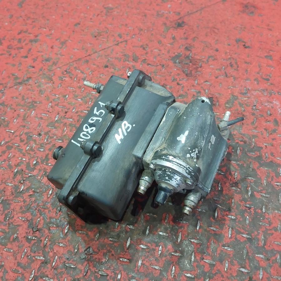 0001400478 MERCEDES Насос AdBlue, № XF408951, фото 1