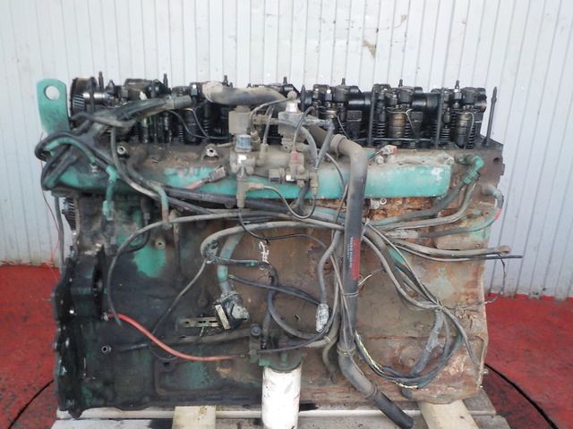 1637740 VOLVO Двигатель, D12А, № XF159438, фото 3
