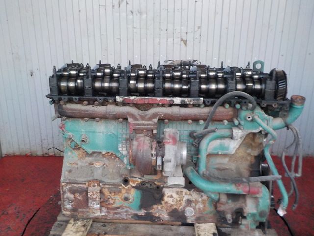 1637740 VOLVO Двигатель, D12А, № XF159438, фото 7
