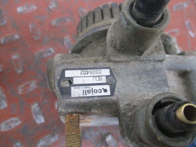 5010525558 RENAULT Клапан ускорительный, № XF157773, фото 4