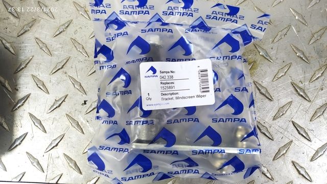 042338 SAMPA Шарнир трапеции стеклоочистителя левый, фото 1