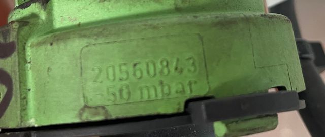 20571135 VOLVO Датчик давления воздуха, № XF299025, фото 4