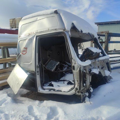 VOLVO Каркас кабины, № XF324356, фото 3