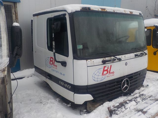 9417200505 MERCEDES Дверь правая, № XF94701, фото 1