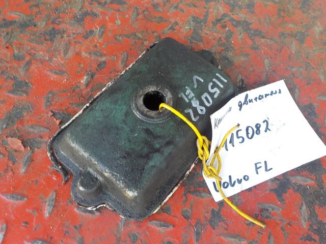 471854 VOLVO Крышка двигателя, № XF115082, фото 1
