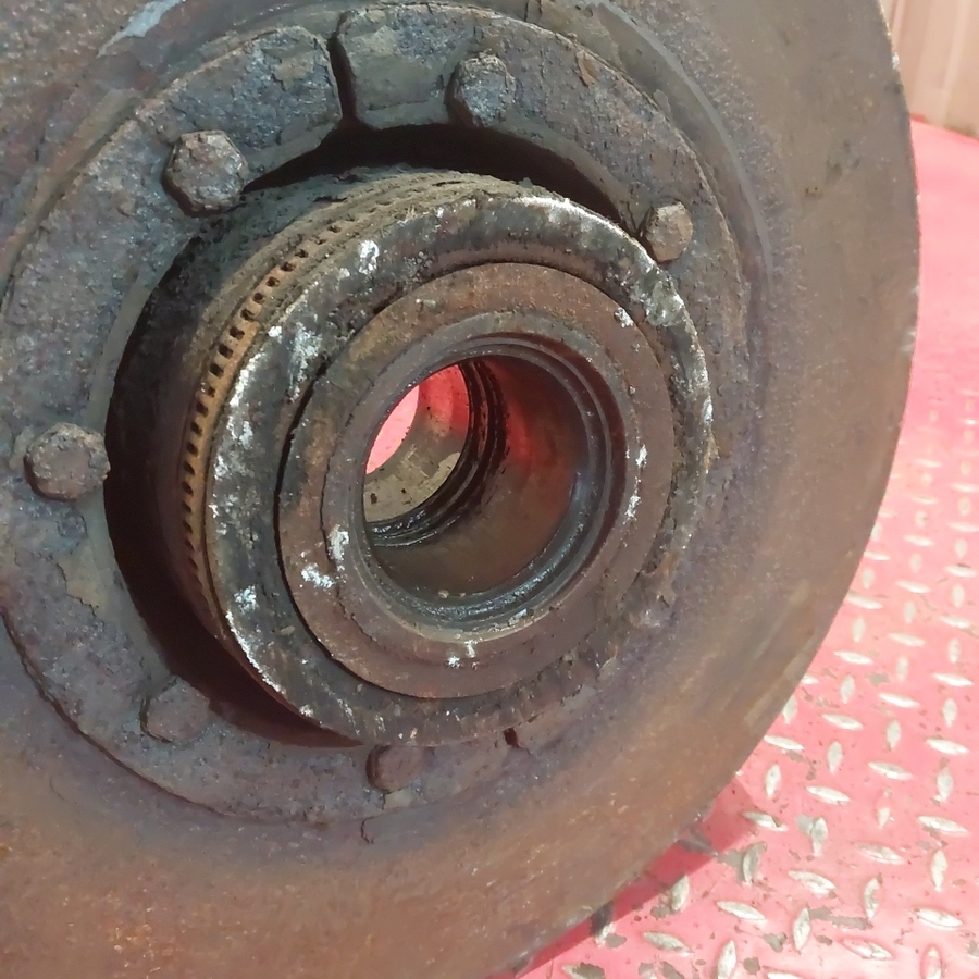 3988830 VOLVO Ступица передняя, № XF428206, фото 5