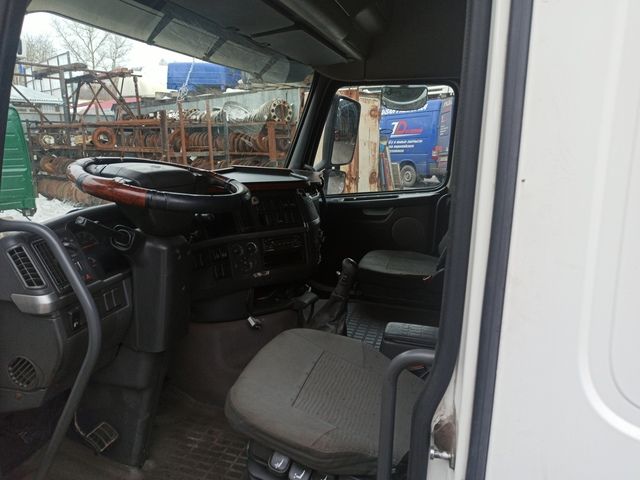 VOLVO Кабина, Globetrotter XL, № XF317672, фото 12