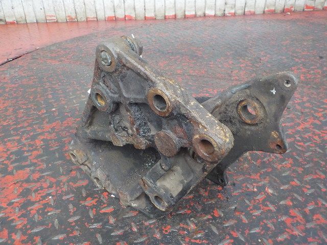 20374843 VOLVO Кронштейн гидроусилителя, № XF195859, фото 3
