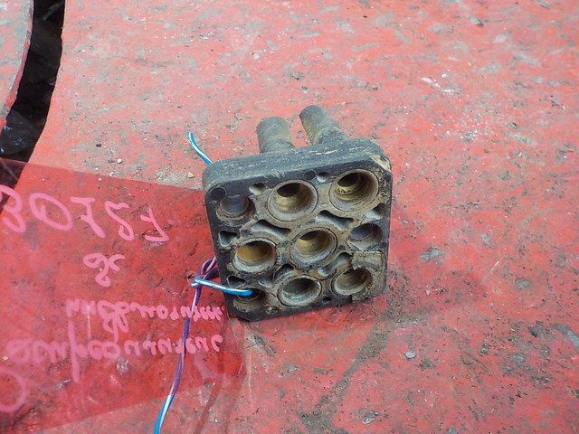 1363871 SCANIA Распределитель пневматический, № XF301277, фото 3