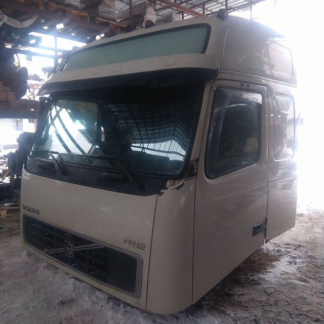 VOLVO Каркас кабины, № XF231066, фото 1
