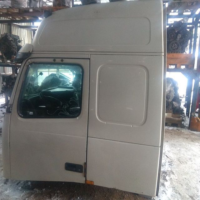 VOLVO Каркас кабины, № XF231066, фото 2
