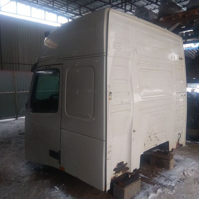 VOLVO Каркас кабины, № XF231066, фото 3