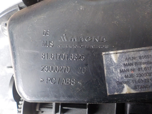 81617016325 MAN Бардачок, № XF229304, фото 4
