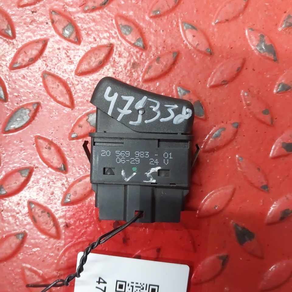20569983 VOLVO Кнопка, № XF479338, фото 4
