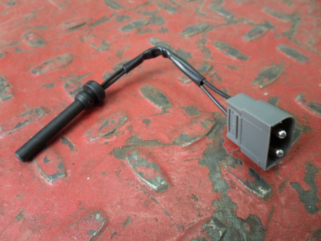 INF02001 STARTEC Датчик уровня охлаждающей жидкости, фото 1