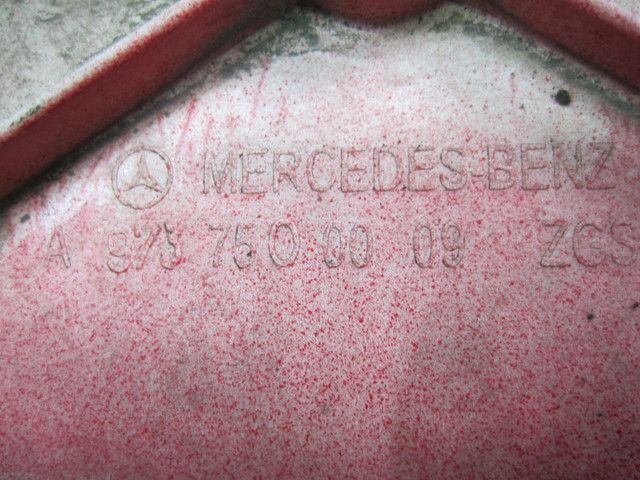 9737500009 MERCEDES Капот, № XF243210, фото 4