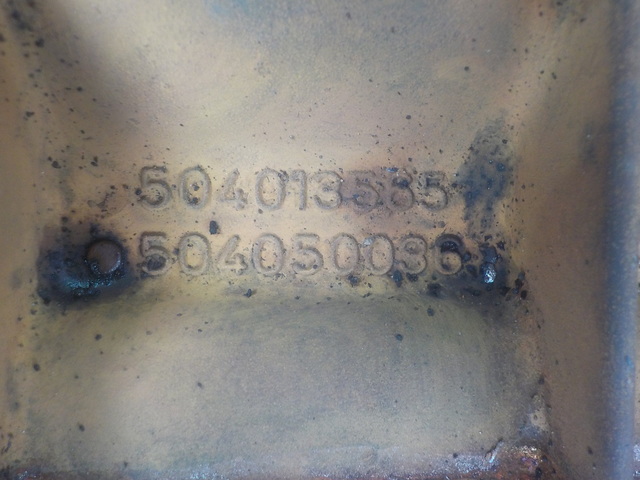 504106451 IVECO Крышка двигателя, № XF92545, фото 4