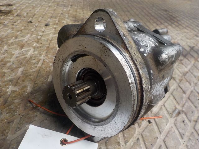 1687826 DAF Насос ГУР, № XF165071, фото 4