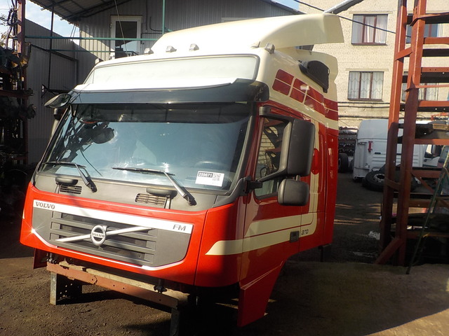VOLVO Кабина, Globetrotter, № XF146464, фото 1